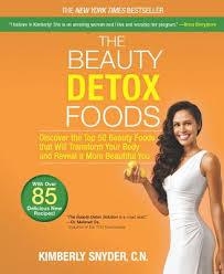 THE BEAUTY DETOX FOODS | 9780373892648 | KIMBERLY SNYDER