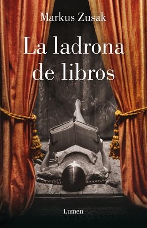 LA LADRONA DE LIBROS | 9788426416216 | Markus Zusak