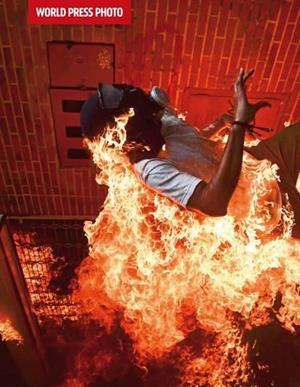 World Press Photo 18 | 9788417056155 | World Press Photo