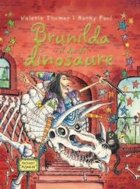 Bruixa Brunilda i el dia del dinosaure | 9788498016826 | Thomas, Valerie;Paul, Korky