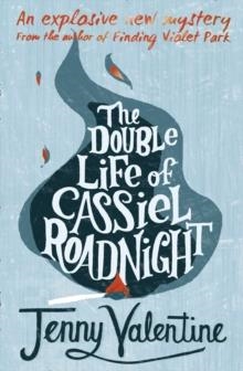 DOUBLE LIFE OF CASSIEL ROADNIGHT, THE | 9780007283613